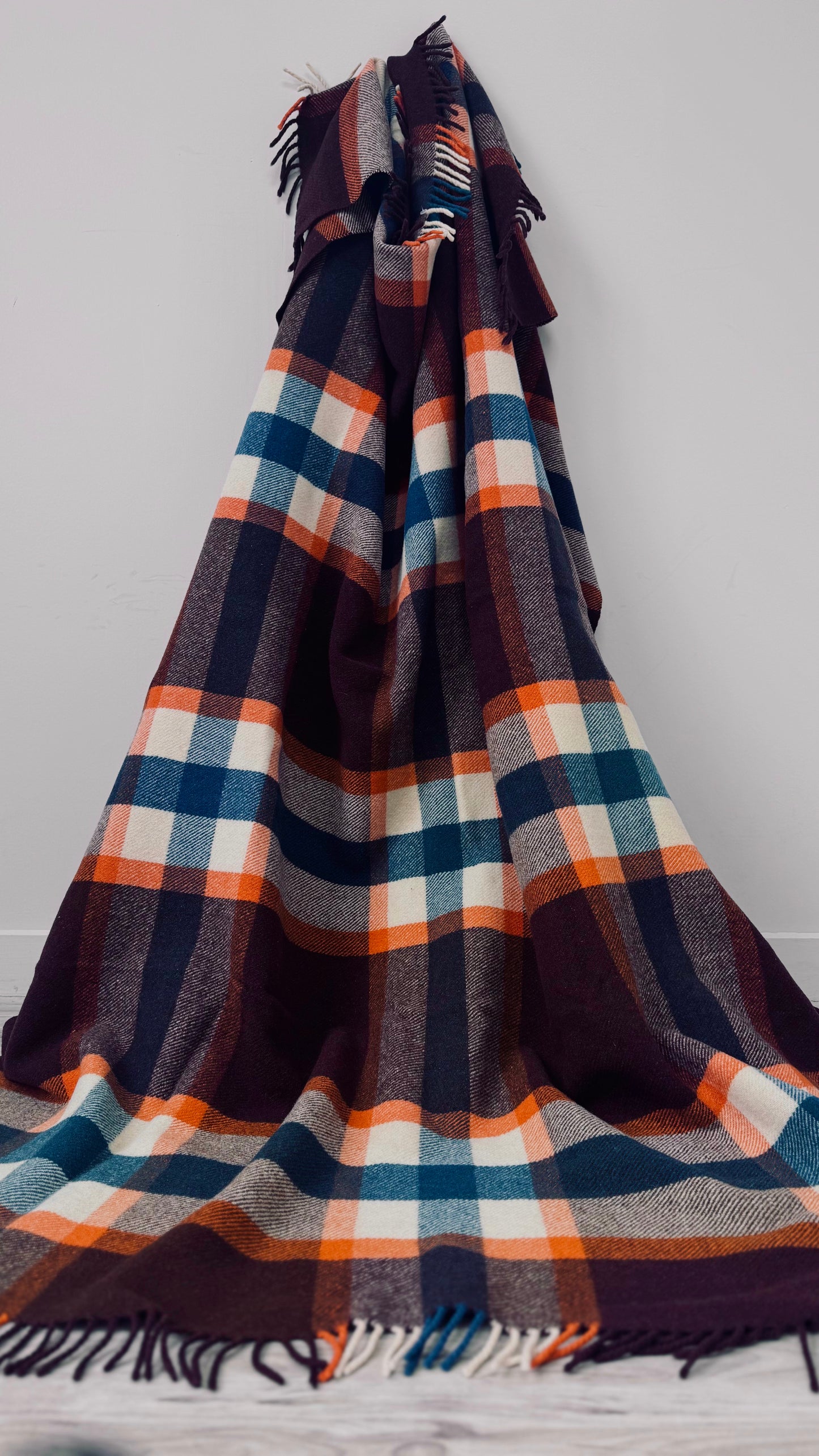 NZ Vintage Wool Blanket / Kaiapoi / & Orange Tartan
