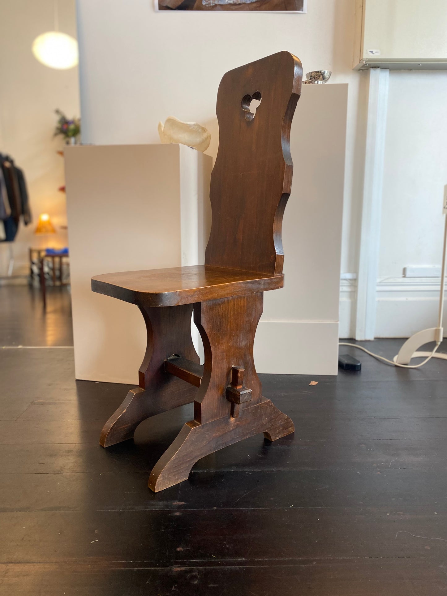 Arts & Crafts Spinners Chair