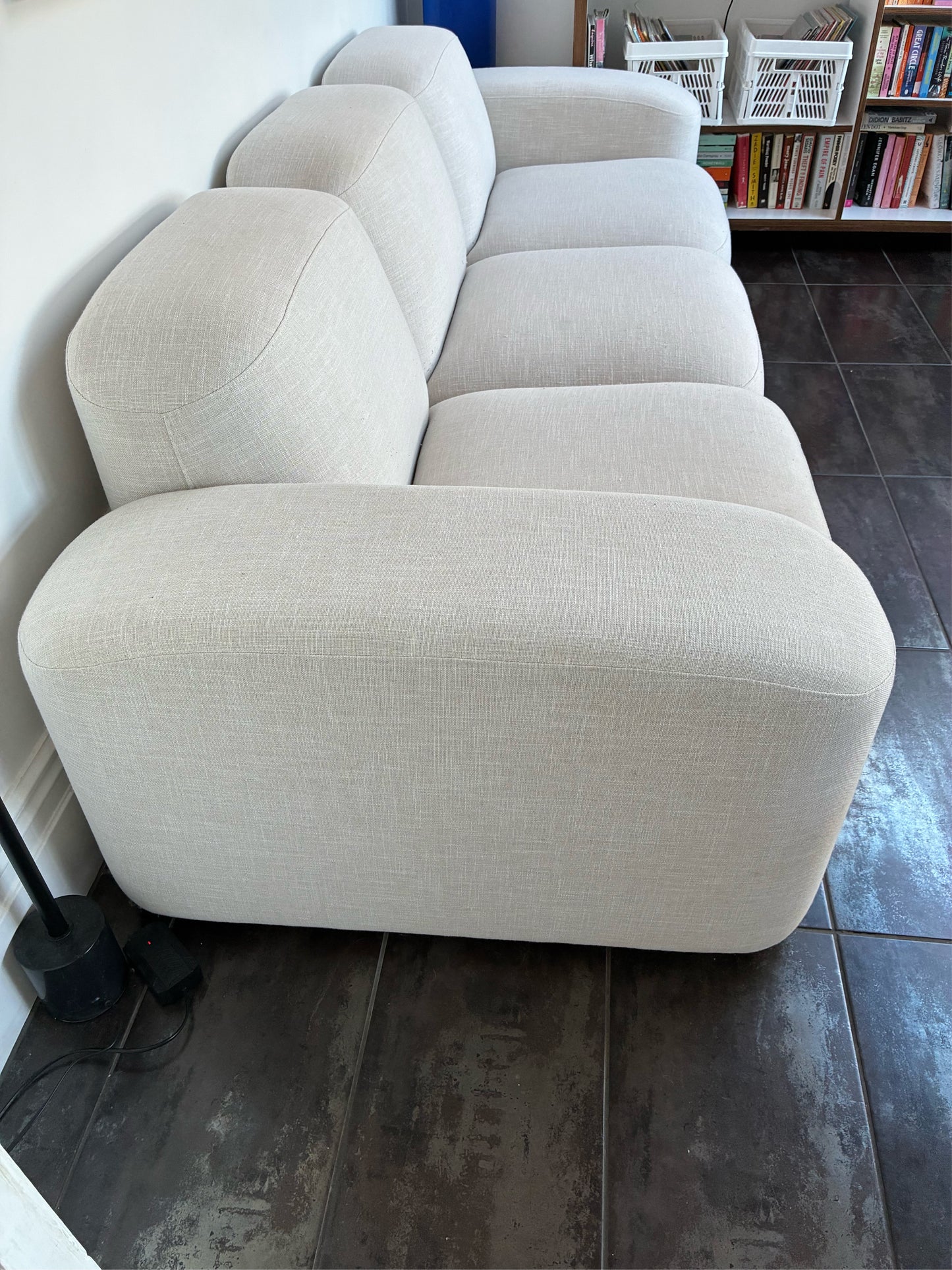 Muse Sofa / 3 Seater