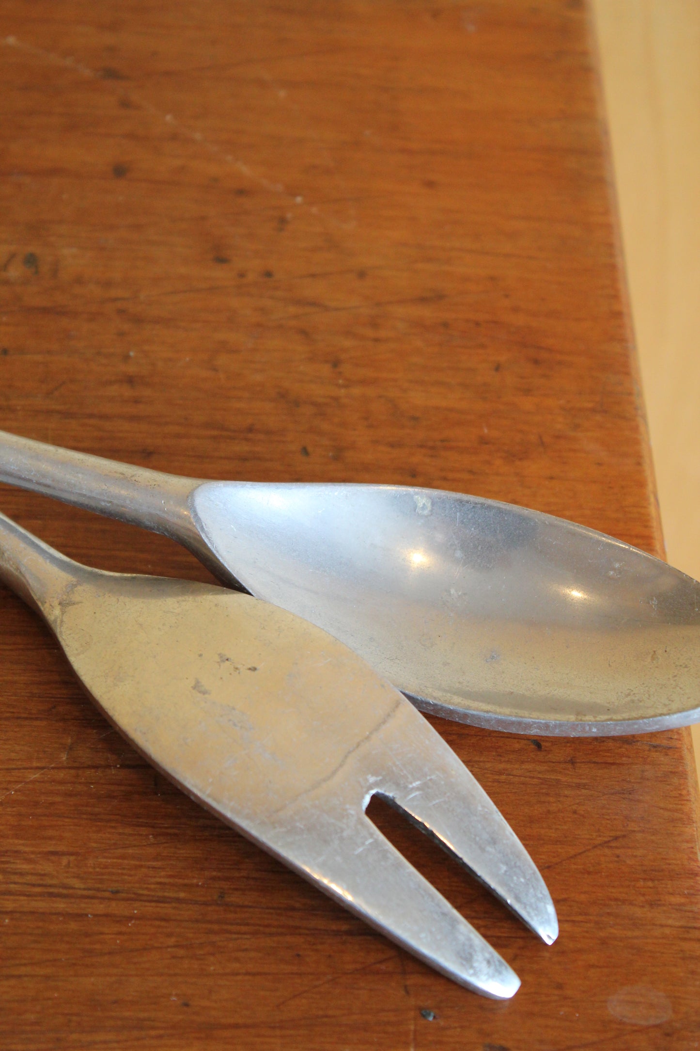 Hexagonal Salad Servers