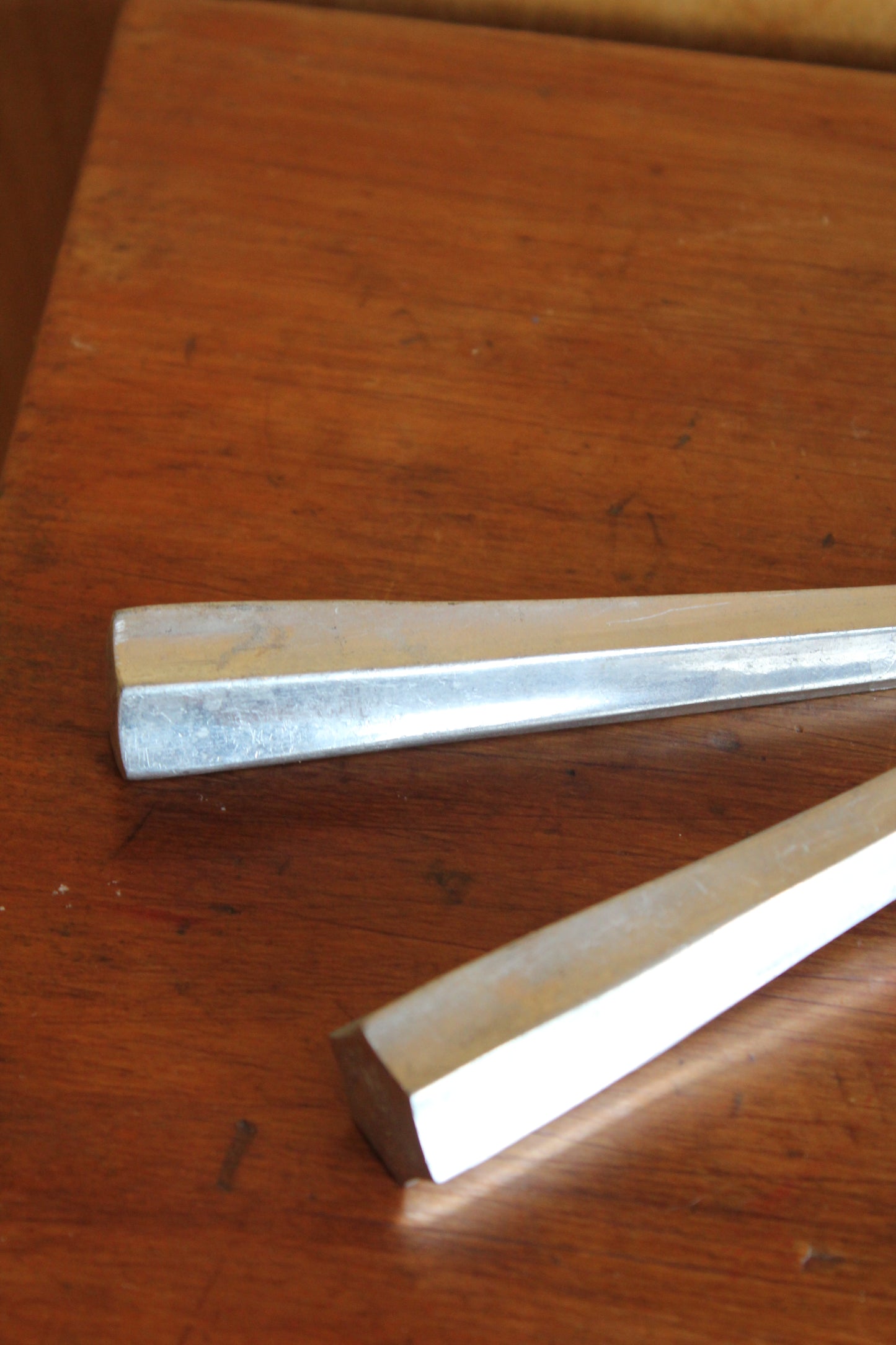 Hexagonal Salad Servers
