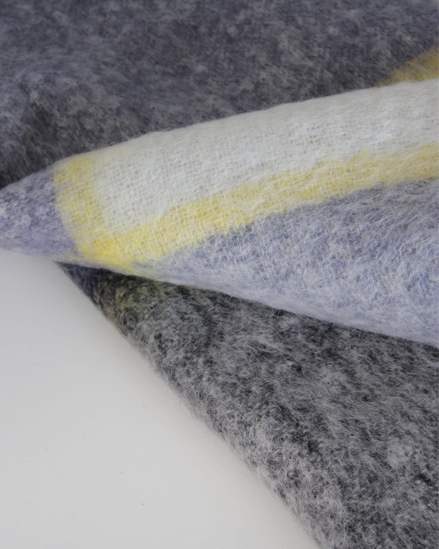 Windermere Mohair Throw / Arctic