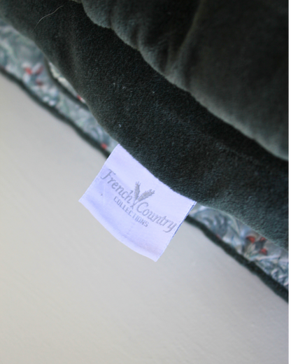 French Country Collections Velvet Bedspread / King Single