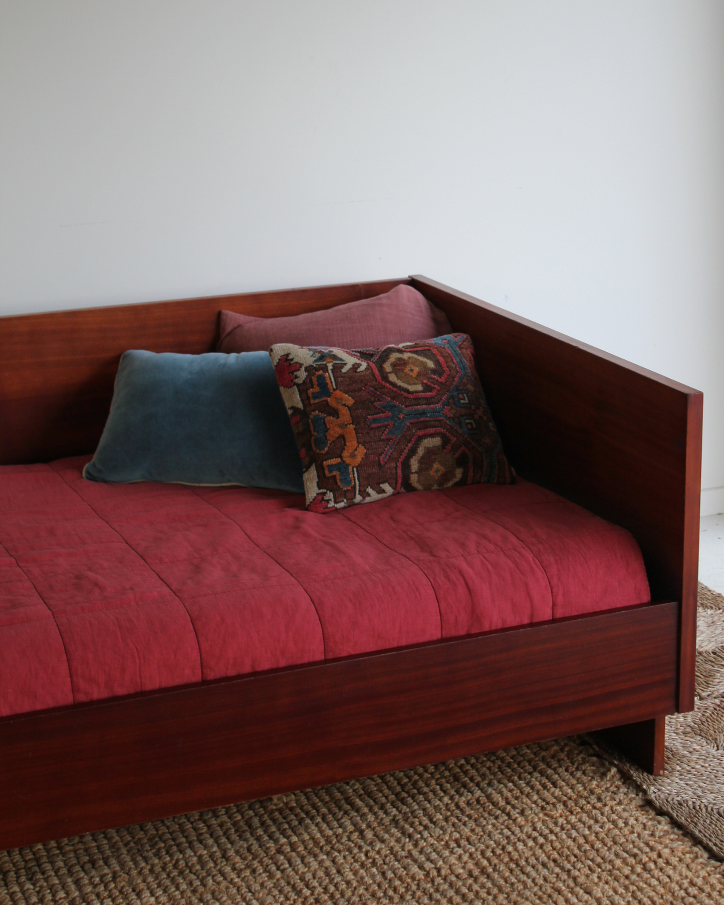 Vintage Mid-Century Daybed