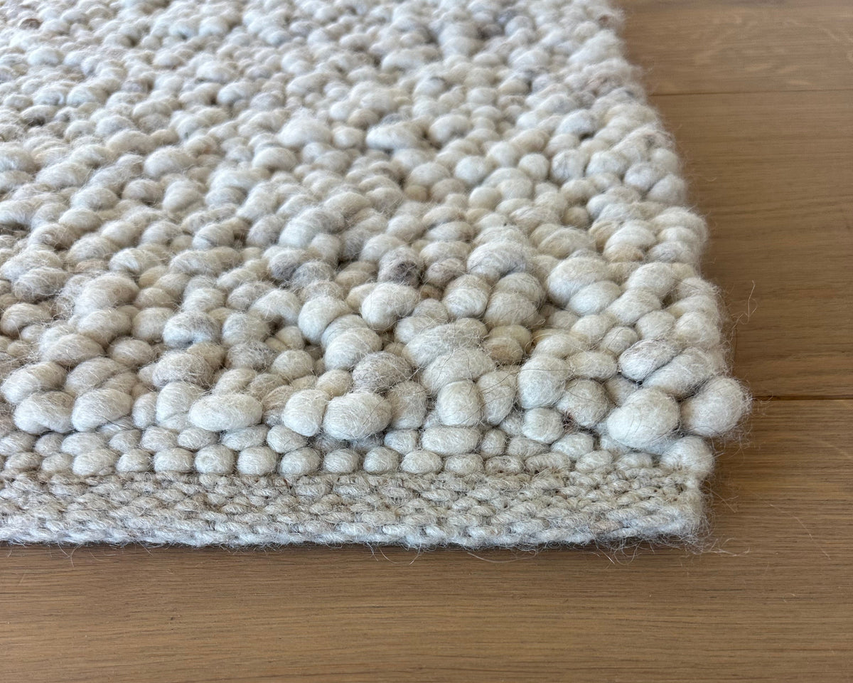Olbia Collina Wool Rug | Tisca