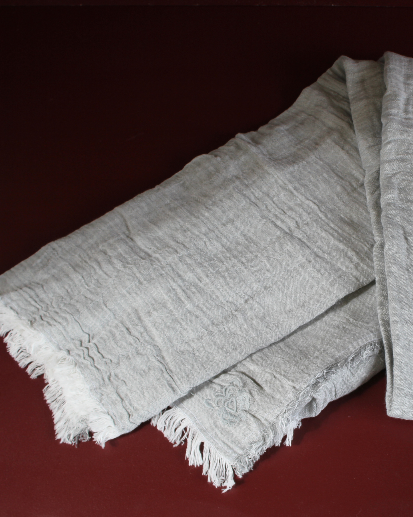 Bianca Lorenne Leggera Throw / Pale Ocean