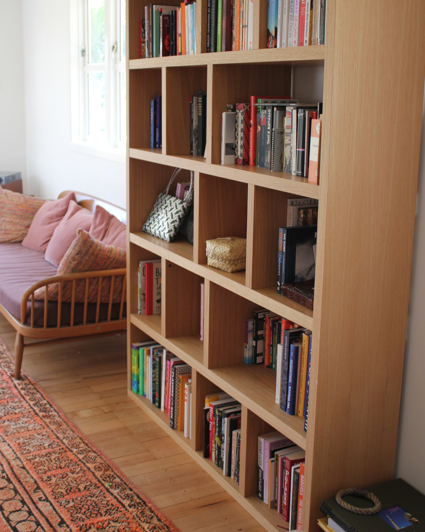 Bookshelf Cubed / Large / Oak Look