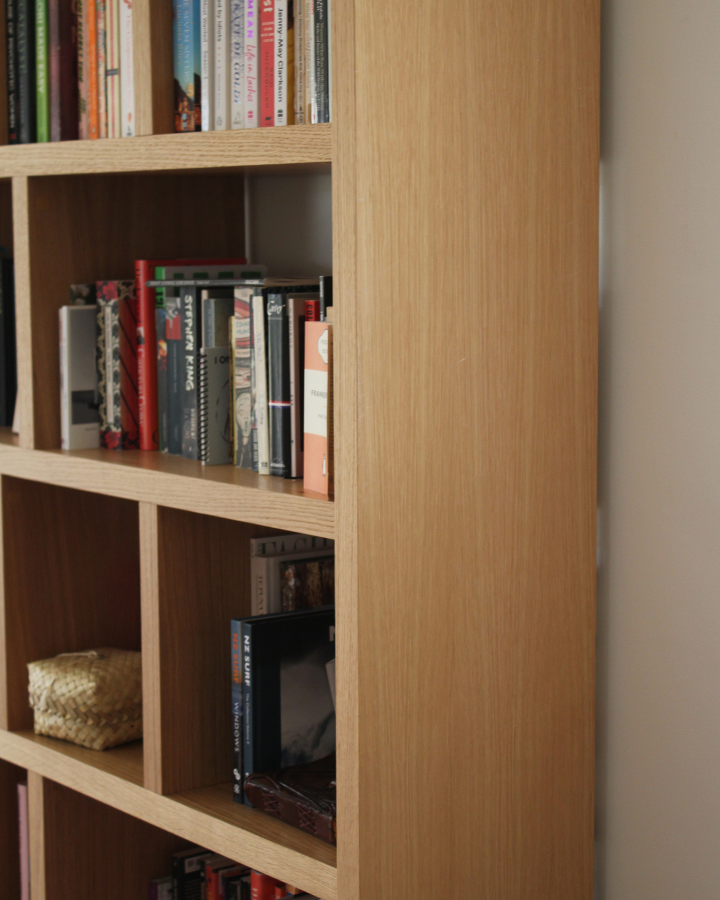 Bookshelf Cubed / Large / Oak Look
