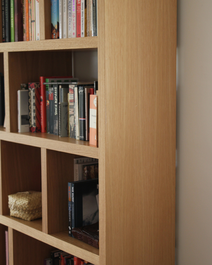 Bookshelf Cubed / Large / Oak Look
