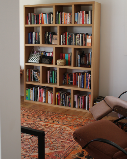 Bookshelf Cubed / Large / Oak Look
