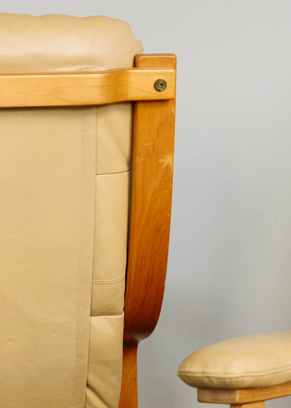 Pair of Leather Siesta Style Lounge Chairs