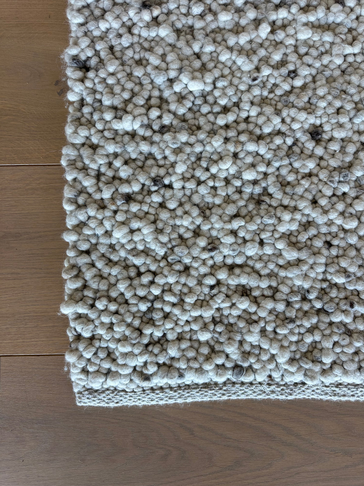 Olbia Collina Wool Rug | Tisca