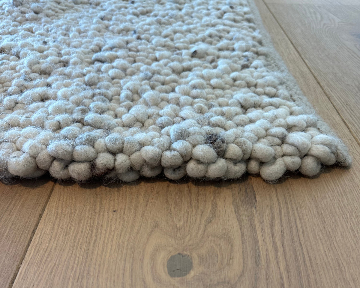 Olbia Collina Wool Rug | Tisca