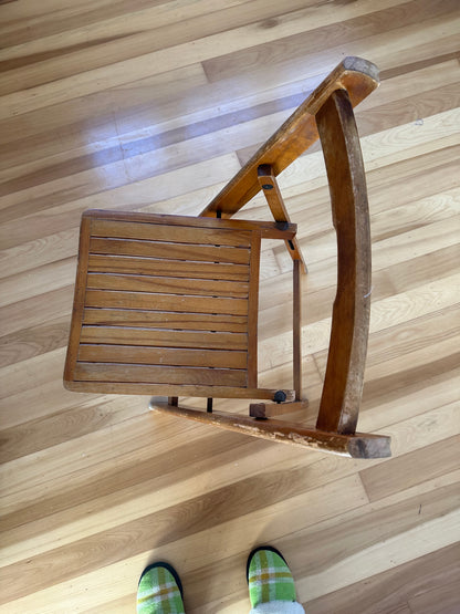 Slatted Folding Wooden Chairs / Set of 5