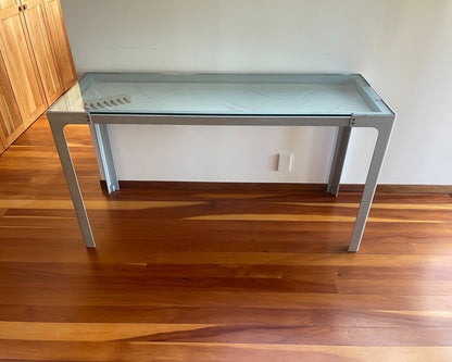 Enzo Berti / ‘Dune’ Table by Lapalma