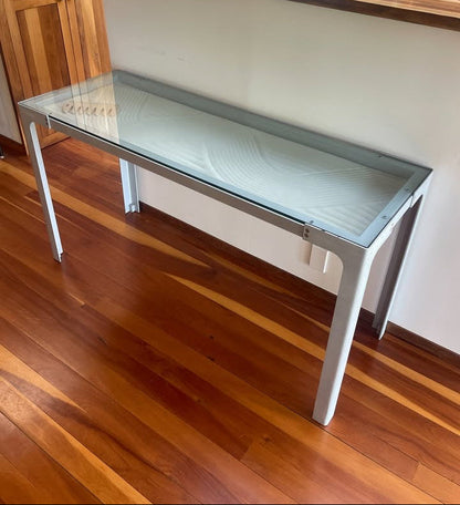Enzo Berti / ‘Dune’ Table by Lapalma
