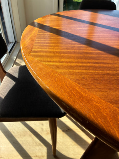 Otto Larsen Da Nina Table