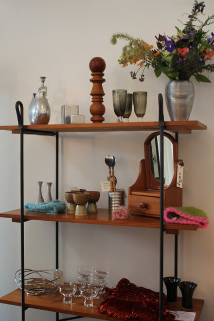 Pair of Vessels / Vases