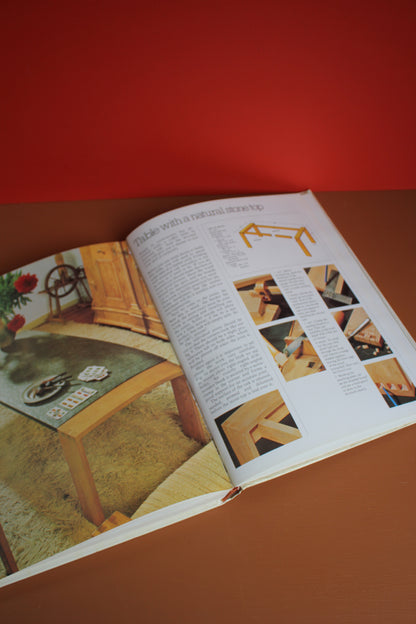 Do It Yourself Book / The Handymans Book