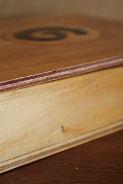 Swirl Box