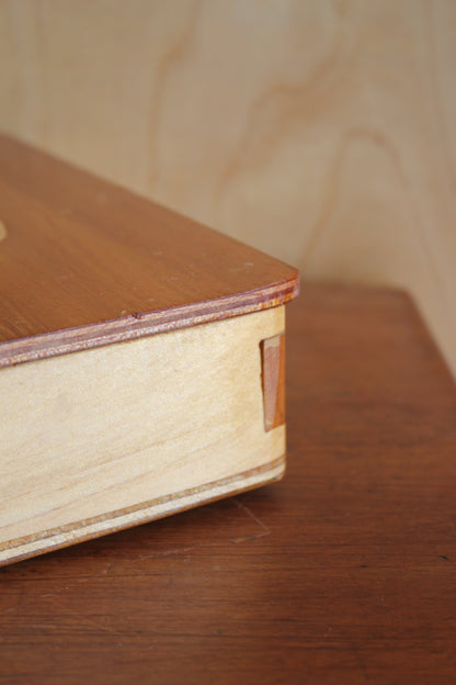 Swirl Box