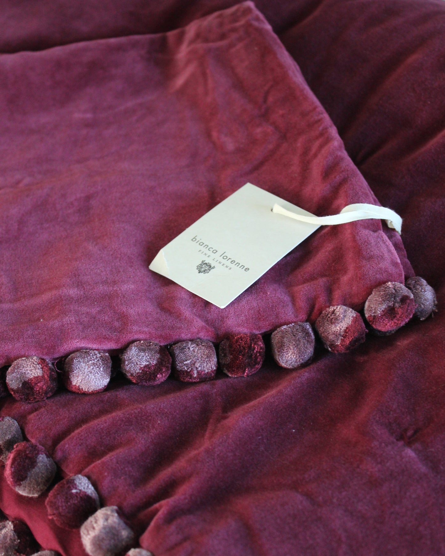 Bianca Lorenne Cerchio Comforter & Cushion Cover
