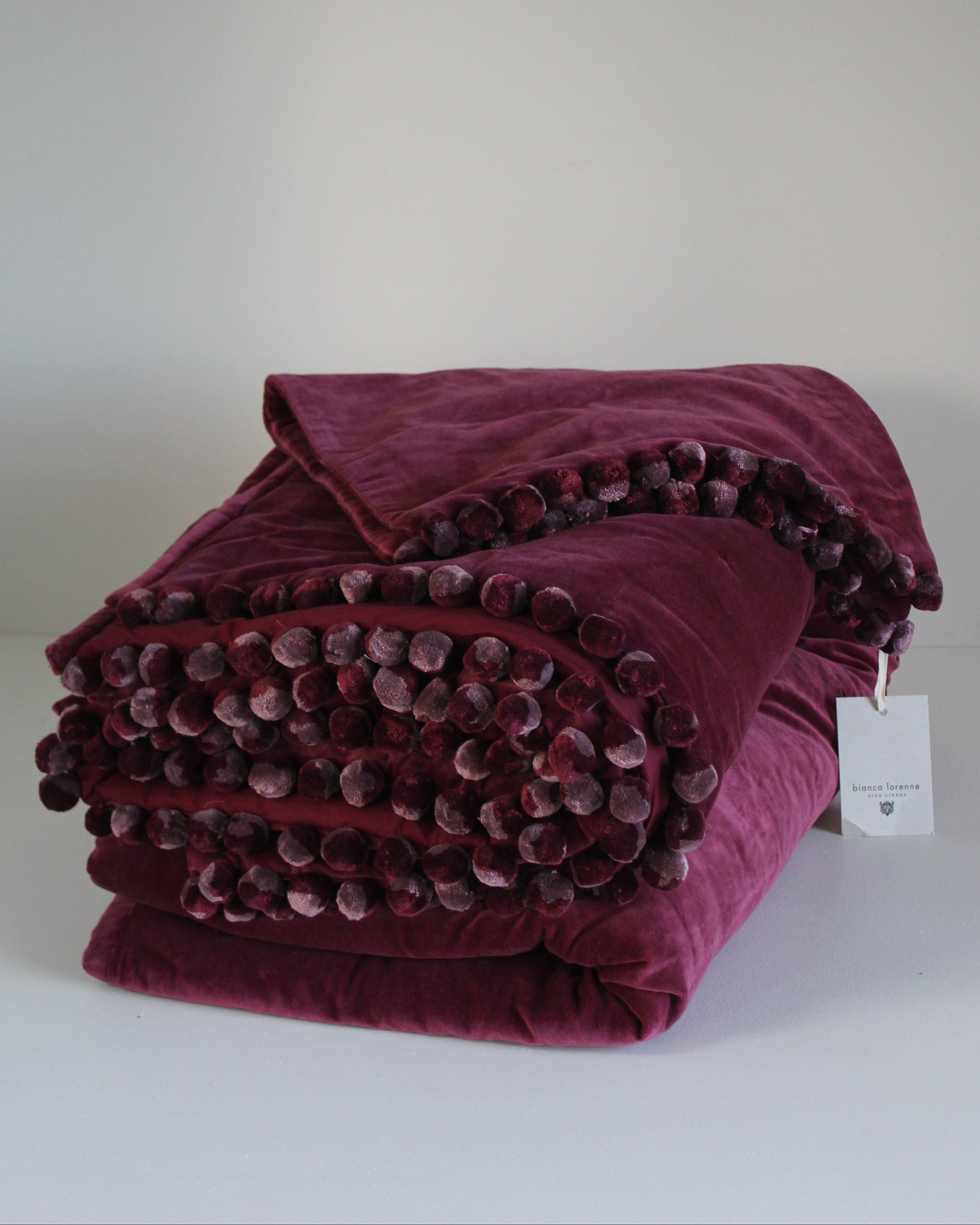 Bianca Lorenne Cerchio Comforter & Cushion Cover
