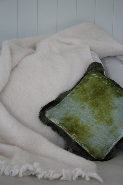 Windermere Mohair Throw / Dove