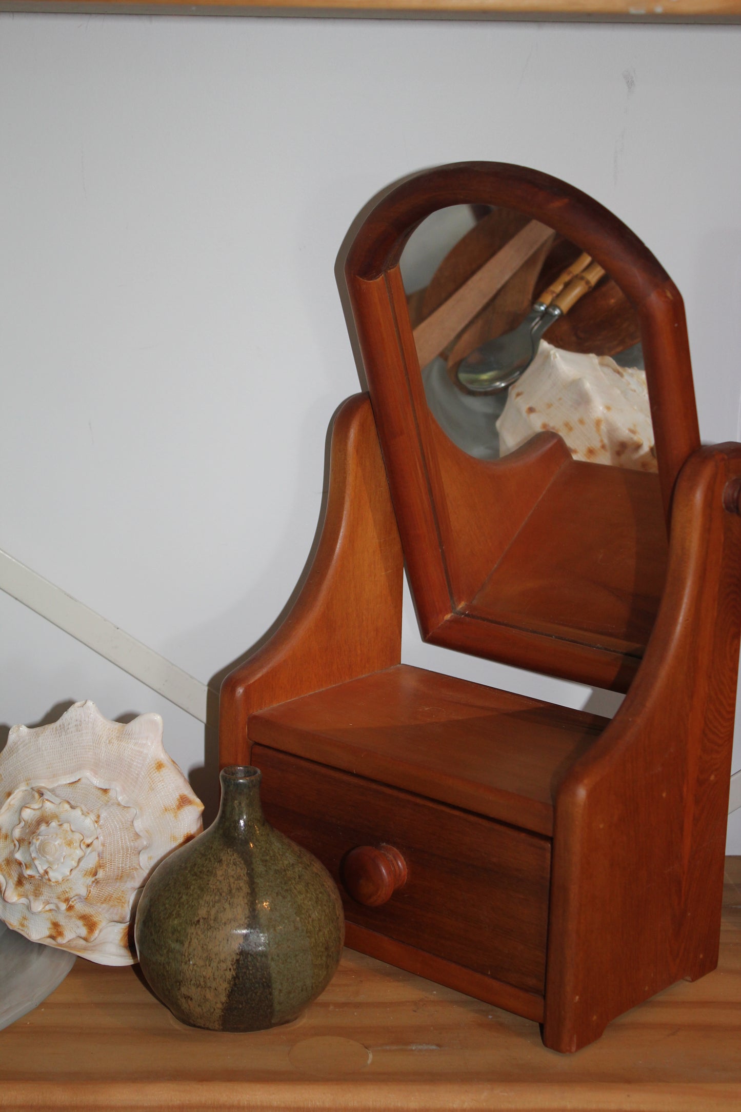 Rimu Vanity Mirror / Storage box