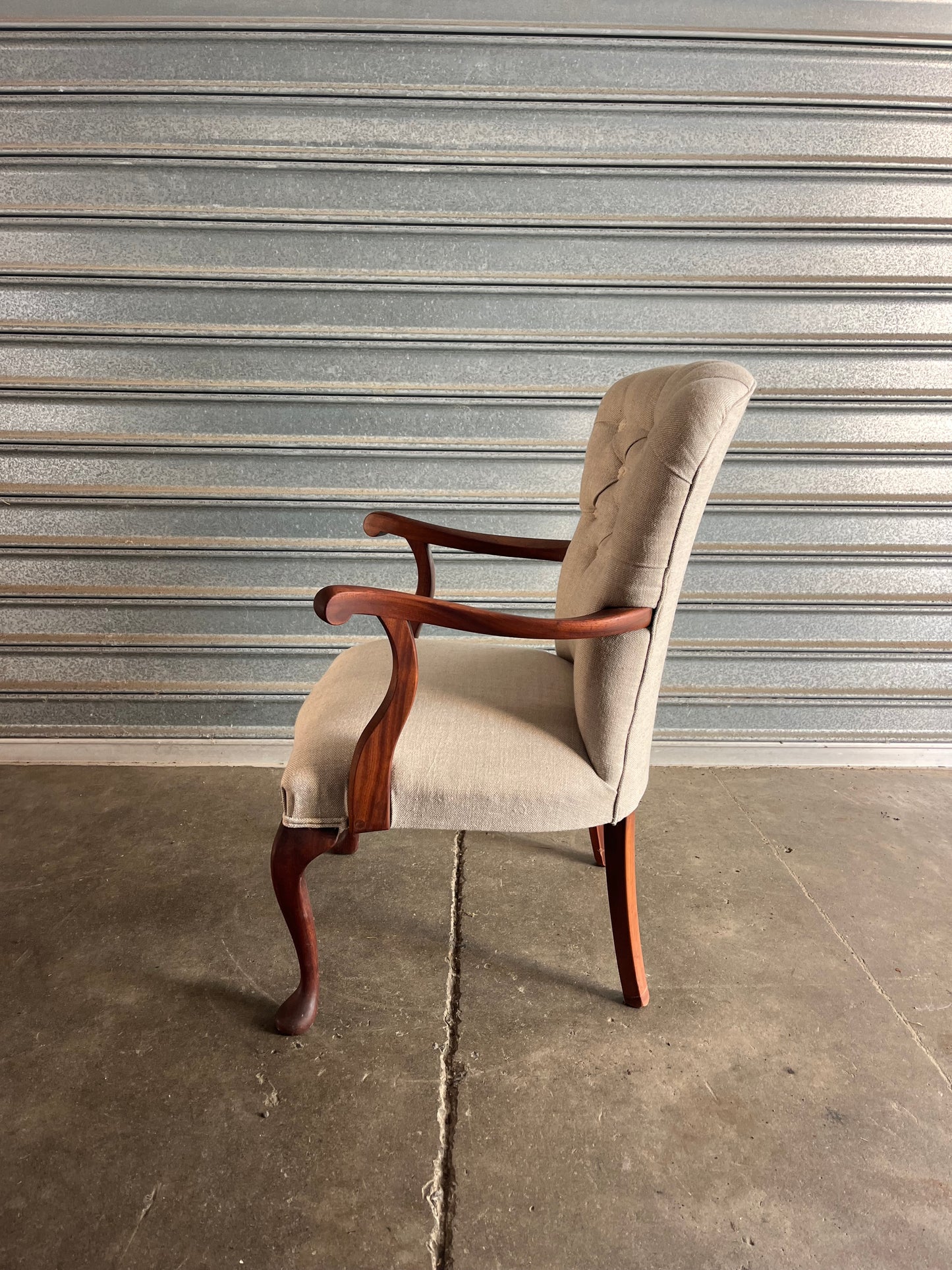 Queen Anne Tufted Armchair