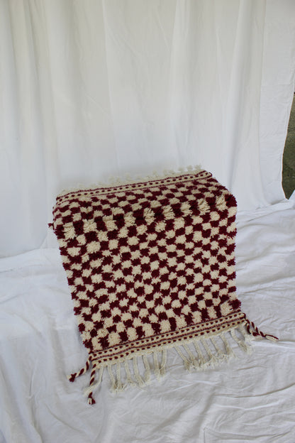 Red & White Moroccan Tasselled Rug