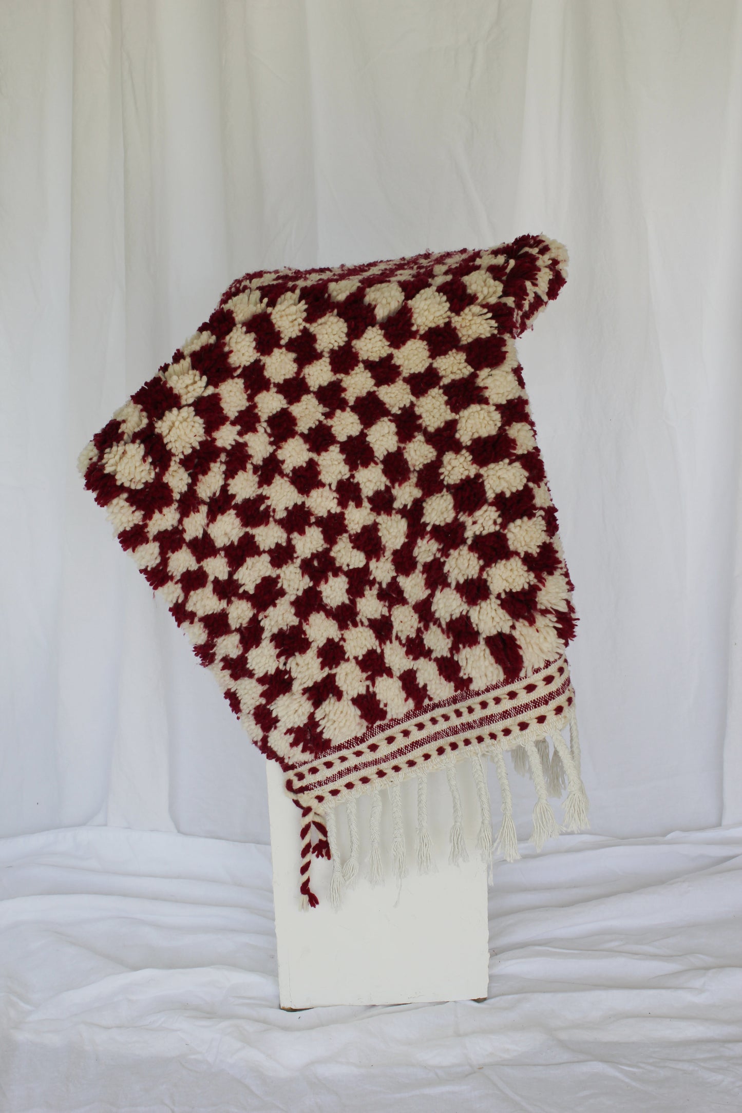 Red & White Moroccan Tasselled Rug