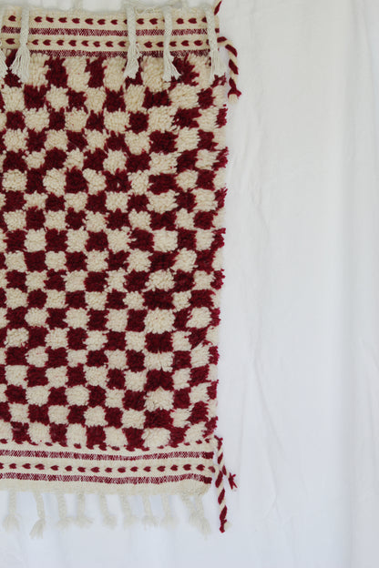 Red & White Moroccan Tasselled Rug