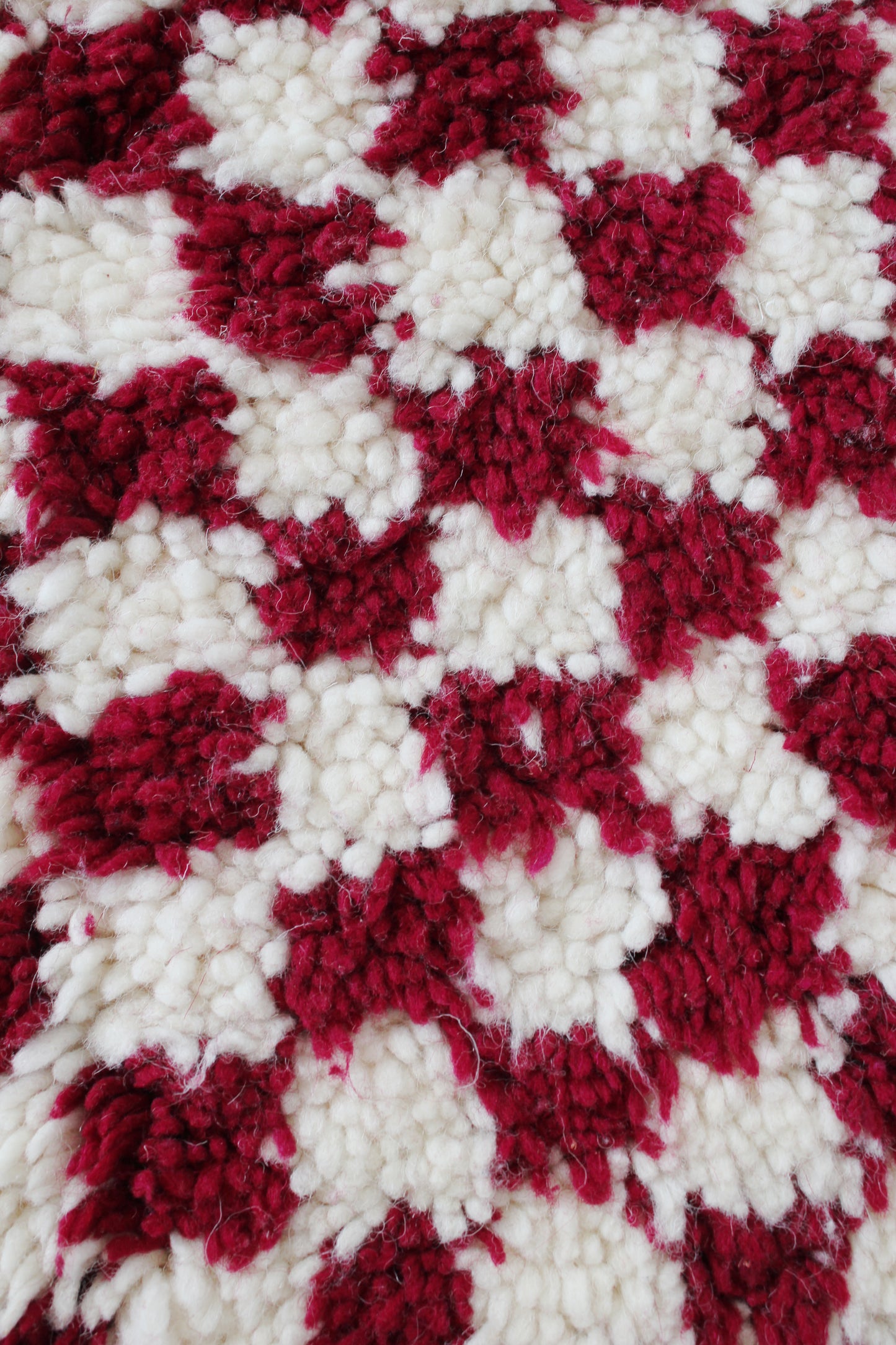 Red & White Moroccan Tasselled Rug