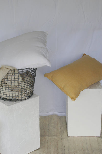 Cushions – White Weave Como (Pair)