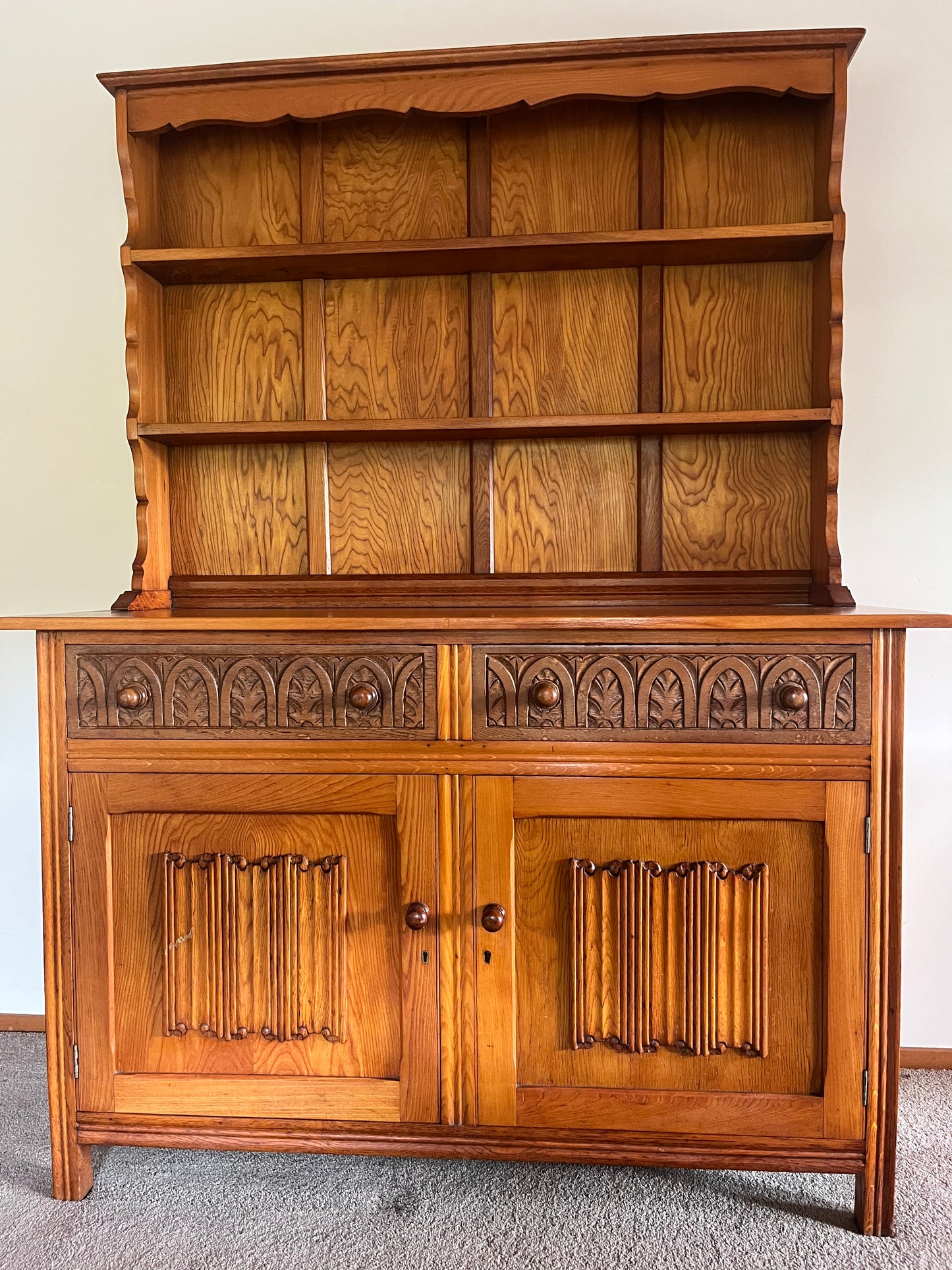 Vintage Welsh Oak Hutch