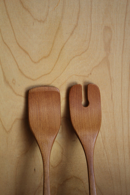 Rimu Salad Servers / Unused