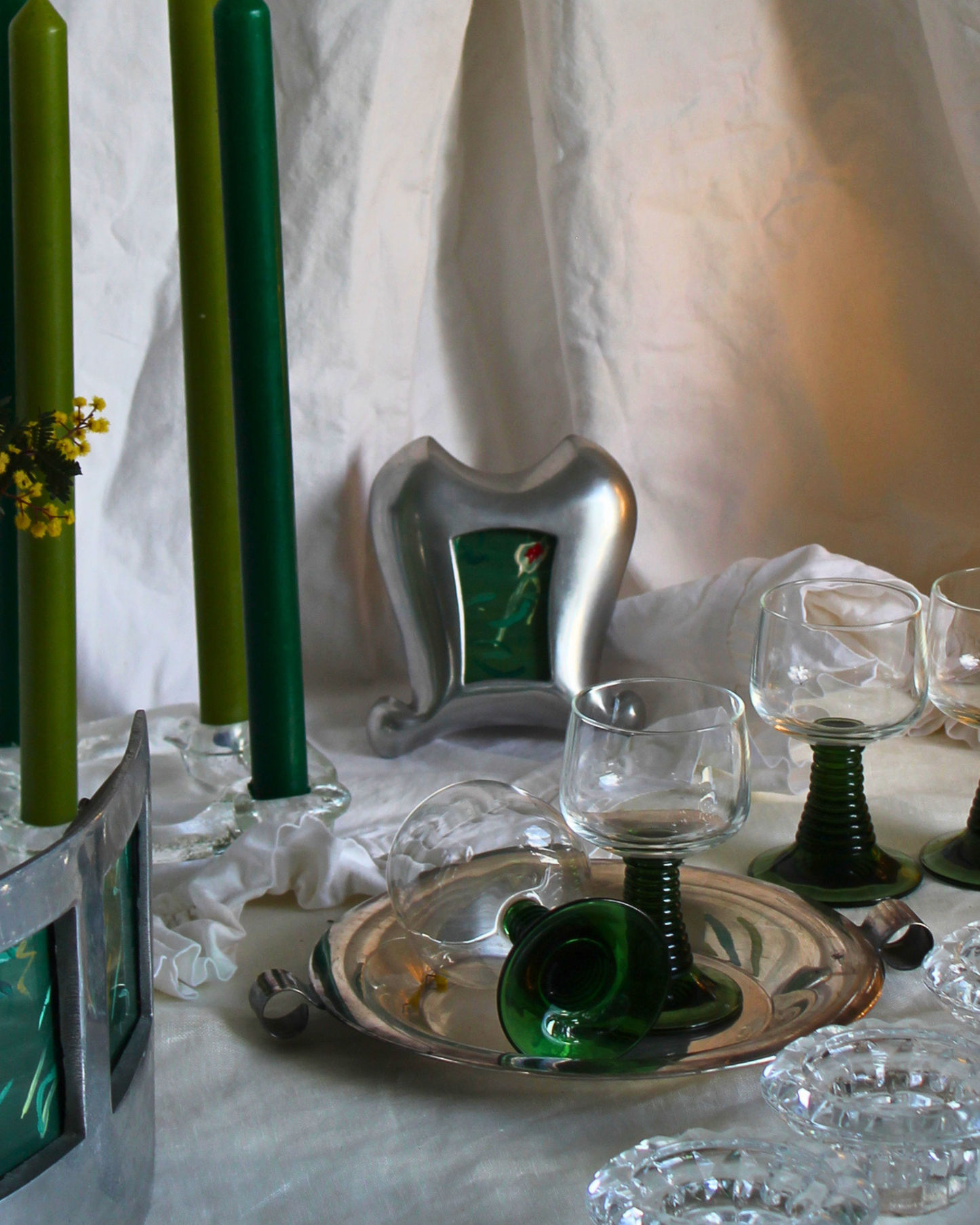 Sculptural Aluminium Tabletop Frame
